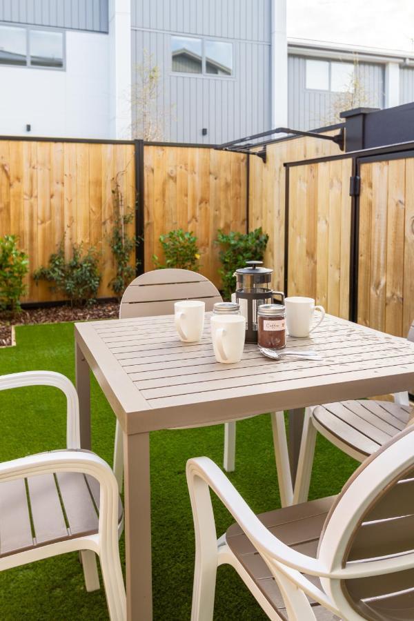 Nature'S Haven 2 Bed 2 Bath W/Carpark Christchurch Exteriör bild
