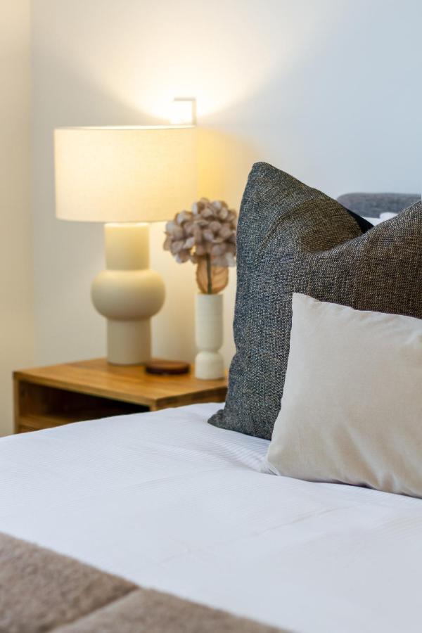 Nature'S Haven 2 Bed 2 Bath W/Carpark Christchurch Exteriör bild